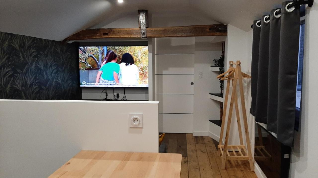 Studio Chaleureux En Hyper Centre Charleville-Mézières Eksteriør billede