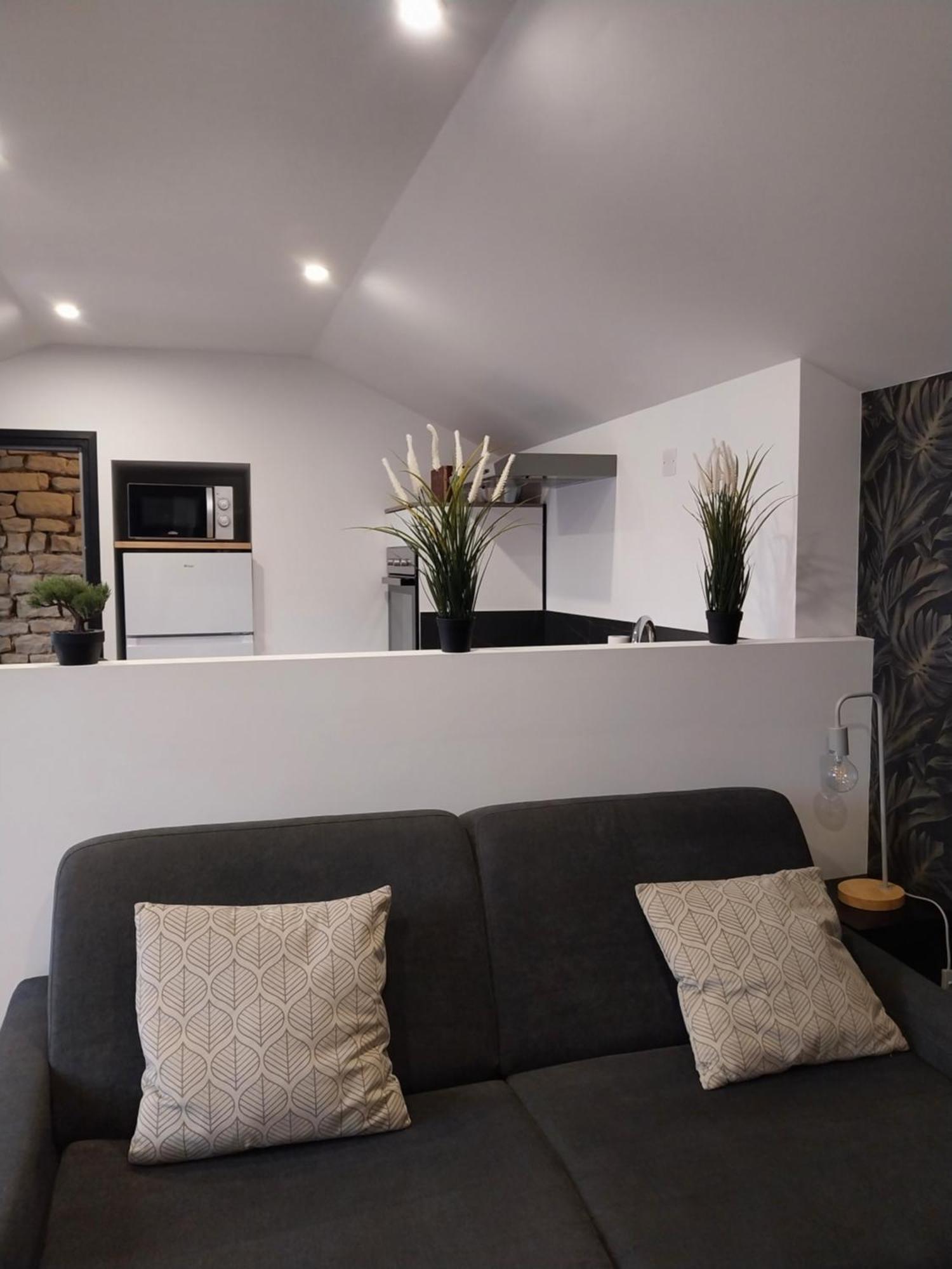 Studio Chaleureux En Hyper Centre Charleville-Mézières Eksteriør billede